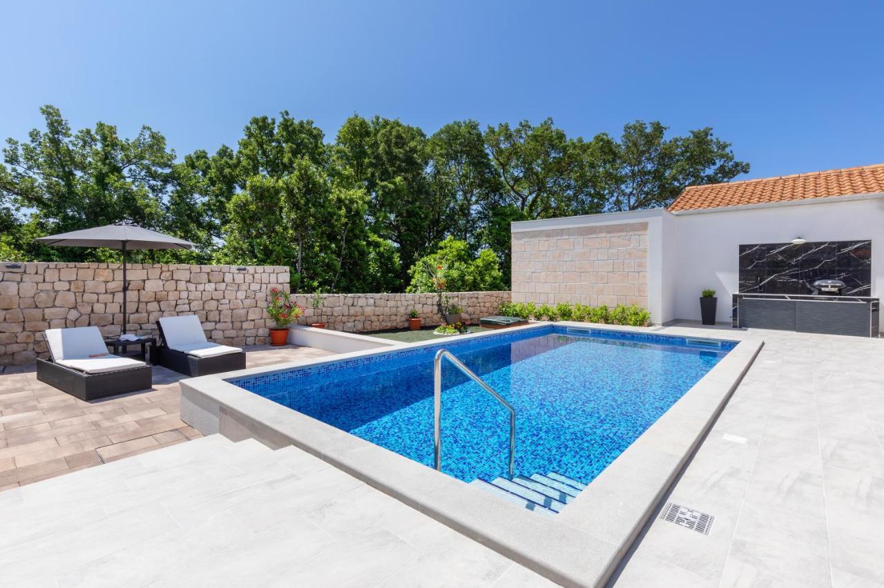 Apartment Holiday Home Doma, Cilipi Near Dubrovnik Extérieur photo