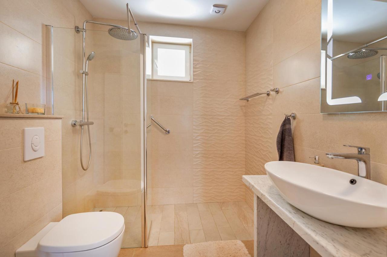 Apartment Holiday Home Doma, Cilipi Near Dubrovnik Extérieur photo
